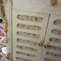 یک پایه قابلمه نو ویک میز اتو نو قیمت هرکدام یکوصد
