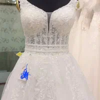 اجاره وفروش لباس عروس با قیمت مناسب