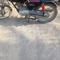 موتور۱۲۵مزایده ای موتورش مدل ۴۰۲هستش