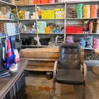 درب چپ آسانسور