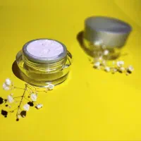 دوره تخصصی ساخت لوازم آرایشی + مدرک معتبر