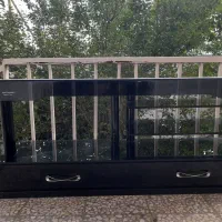 میز تلویزیون  شیشه ای