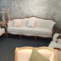 مبل کوین و فرانسوی، مبل راحتی و کلاسیک