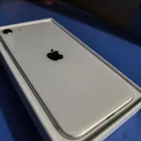 فروش آیفون se2022 سالم بدون خط و خش