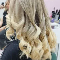 رنگ و لایت|خدمات آرایشگری و زیبایی|اهواز, پادادشهر|دیوار