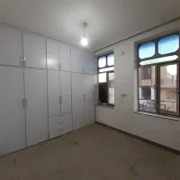 اجاره دو خواب طبقه اول ورودی جدا شهرک انتظامی|اجارهٔ خانه و ویلا|اسلام‌‌آباد غرب, |دیوار
