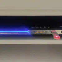 یک دستگاه دی‌وی‌دی