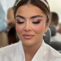 طرح همدلی پکیج میکاپ و شنیون با تخفیف ۳۰ درصدی