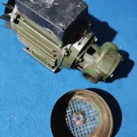 دینام و پمپ آب اصلی