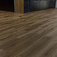 نصب انواع کفپوش ،کاغذ دیواری،پوستر ،چمن مصنوعی