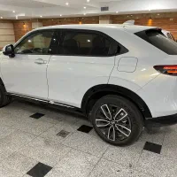 فروش Honda HR-V هیبریدی مدل 2025 سفید صدفی