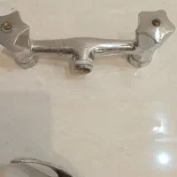 دو عدد شیر آب