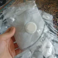 ماسک و دستکش