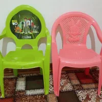 صندلی کودک در حد نو