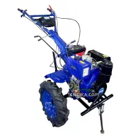 شخم زنی باغ و زمین ویلا وکلخانها دور درختان سیارم