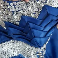 لباس مجلسی|لباس|شاهین‌شهر, گزبرخوار|دیوار