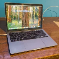 مک بوک پرو ۲۰۲۰ اینتل