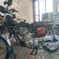 تعمیر گاه موتور سیکلت