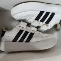 کفش بچه گانه adidas