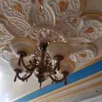 لوستر طلایی پنج شاخه|لوستر و چراغ آویز|اهواز, کمپلو جنوبی|دیوار