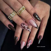 آموزش کاشت ناخن حرفه ای