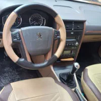 پژو پارس xu7p مدل 1402|خودرو سواری و وانت|شیراز, گلدشت معالی‌آباد|دیوار