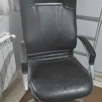 صندلی اداری|دفتر کار|قرچک, میرزائی جنوبی|دیوار