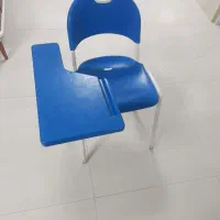 صندلی دانشجویی