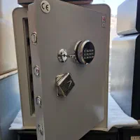 گاوصندوق با رمز دیجیتالی درب 10 میل گاو صندوق|ابزارآلات|تبریز, |دیوار