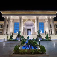 هتل سیب و نار استخدام می نماید .