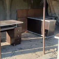 سه عدد میزکار