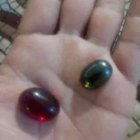 سنگ یاقوت سرخ و لعل سبز