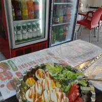 درخواست ۳نیروی کار با سابقه