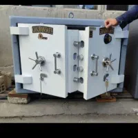 گاوصندوق مدل ۱۰۰۰