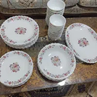 ظروف گل دار آشپزخانه