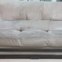 مبل ۷ نفره راحتی همراه با میز سه نفره جلو مبلی|مبلمان خانگی و میز عسلی|مشهد, هنرستان|دیوار