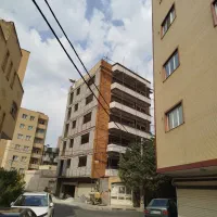 شاگرد نماکاری ماهر نیمه ماهر