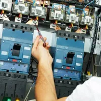 برق کار ماهر