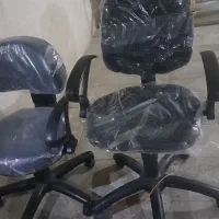 میز وصندلی چرخ دار|صندلی و نیمکت|ماهدشت, |دیوار