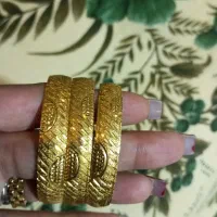 3عدد النگو مشابه طلا استفاده نشده