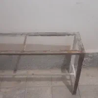 نیمکت آهنی تمیزمناسب خیاطی وهرجای دیگری