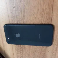 iphone 8 تمیز و سالم