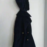 لباس در حد نو|لباس|صدرا-فارس, فاز ۱|دیوار