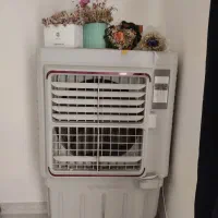 کولر آبی . ایستاده.