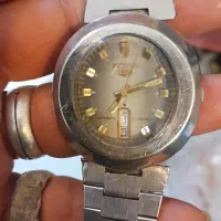 کلکسیونی عتیقه|کلکسیون اشیاء عتیقه|شهرکرد, |دیوار