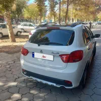 کوییکR ۱۴۰۱ بدونه رنگ|خودرو سواری و وانت|بروجرد, |دیوار