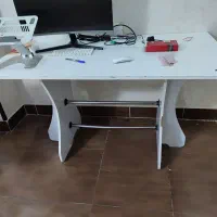 میز کامپیوتر