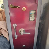 2 عدد ایران کاوه گاوصندوق یک متر مخصوص املاک