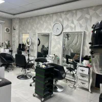 سالن زیبایی/۶۲ متر/دیلمان|اجارهٔ دفتر کار، اتاق اداری، مطب|رشت, دیلمان|دیوار