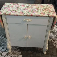 میز اتو کمدی